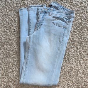 American Eagle Light Wash Jeans